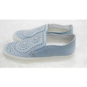 Marc Fisher Blue Laser Cut Sneakers Size 9